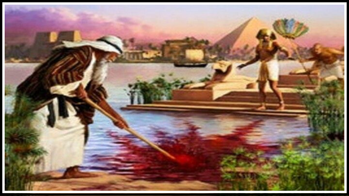 Река Нил превращается в кровь