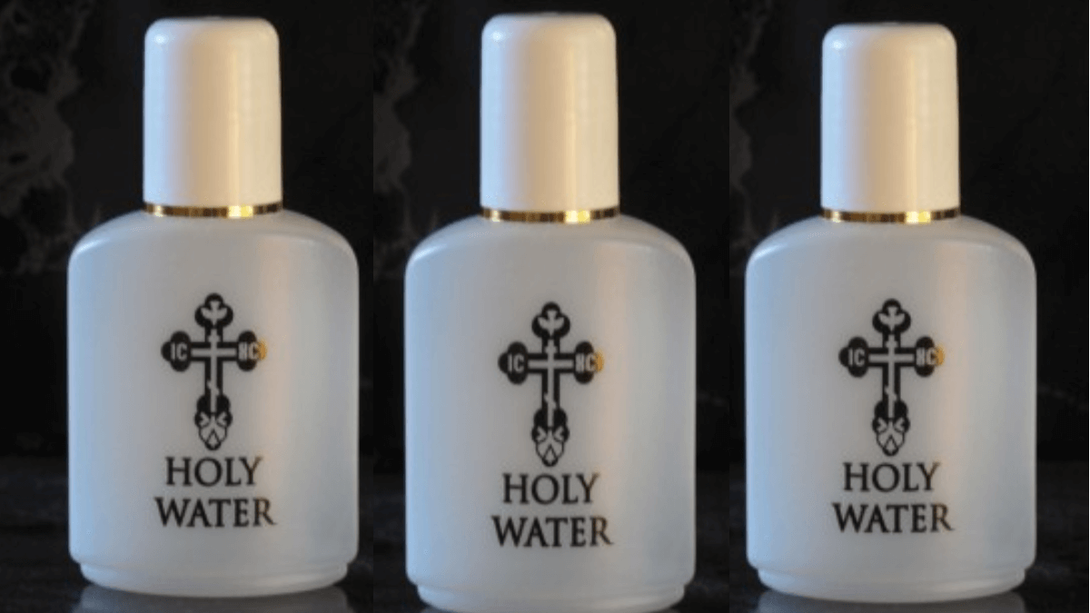 Святая вода - средневековая защита от злых духов