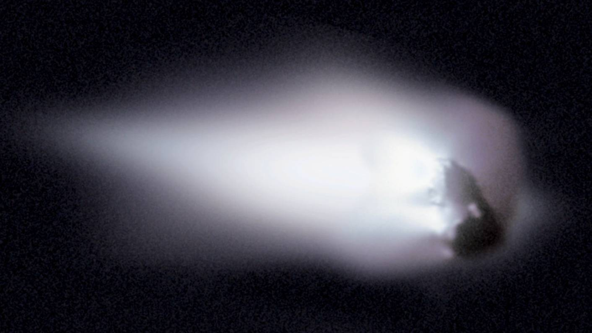 Метеорит с корнями кометы Галлея попал в дом в Нью-Джерси